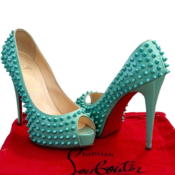 Christian Louboutin Shoes - 🖤 CHRISTIAN LOUBOUTIN Peep-toe 38 👠